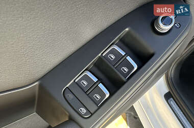 Седан Audi A4 2014 в Одессе