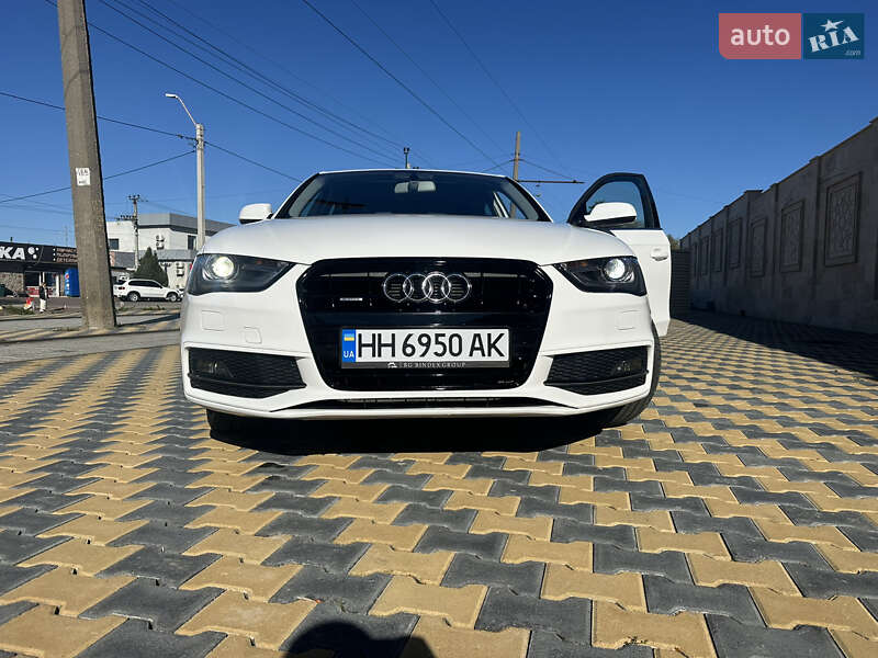 Седан Audi A4 2014 в Одессе