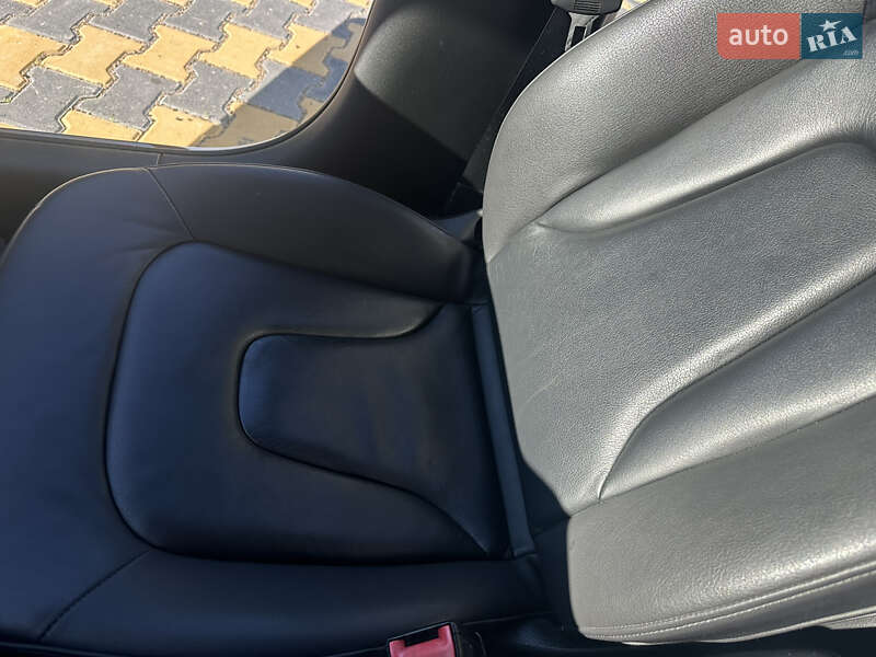 Седан Audi A4 2014 в Одессе