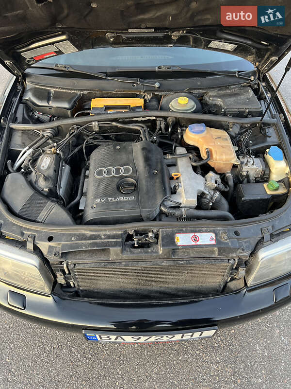 Седан Audi A4 1999 в Кропивницькому