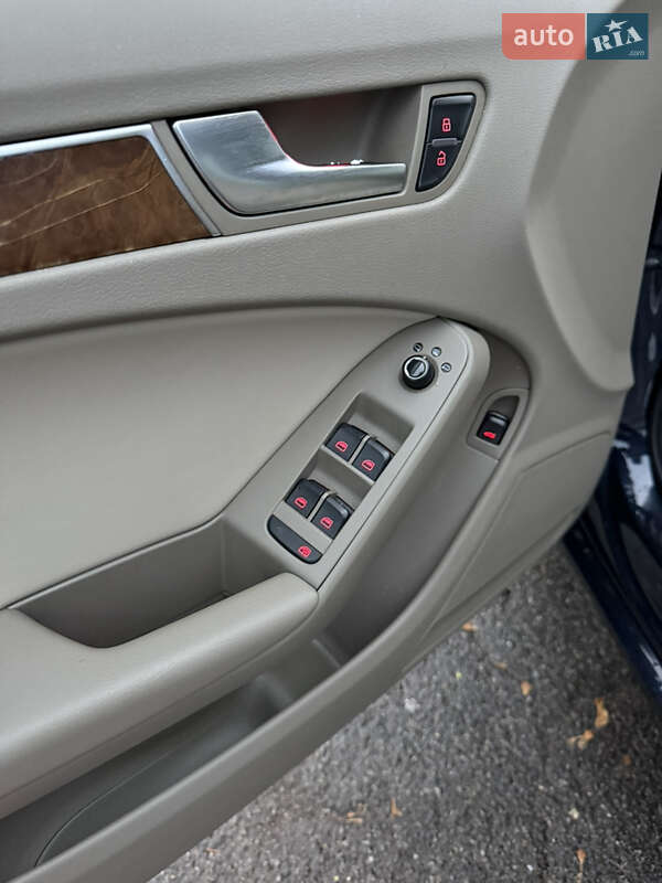 Седан Audi A4 2010 в Владимире фото 23 Седан Audi A4 2010 в Владимире