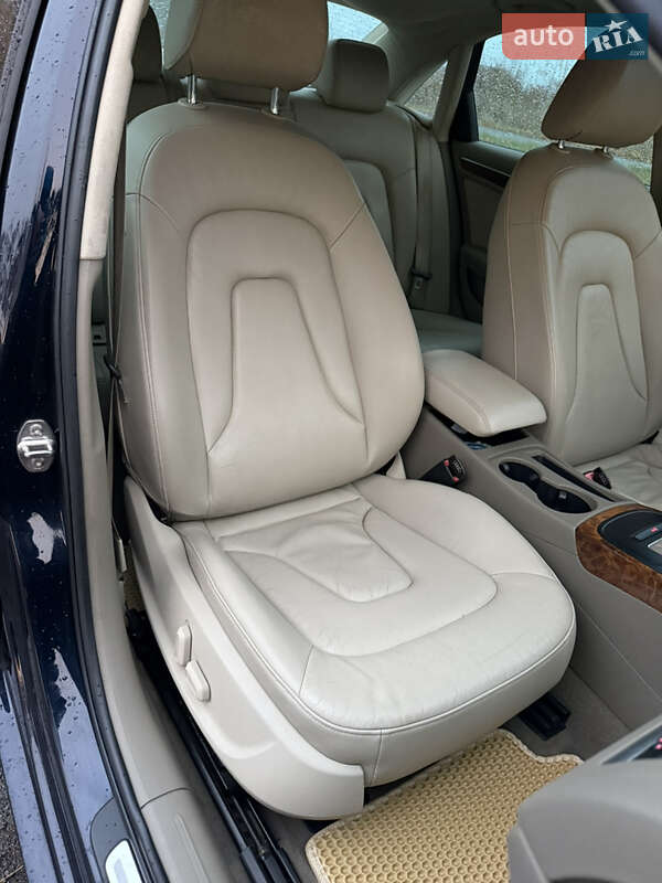 Седан Audi A4 2010 в Владимире фото 42 Седан Audi A4 2010 в Владимире