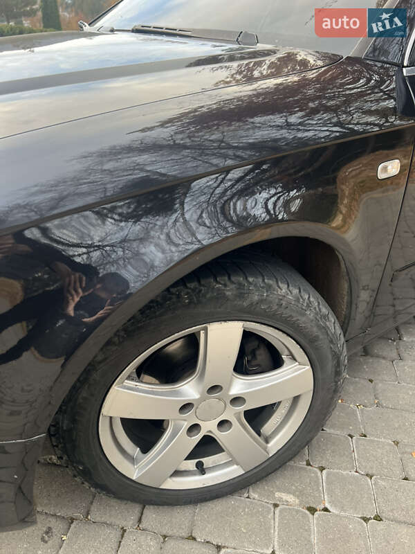 Седан Audi A4 2005 в Косове фото 13 Седан Audi A4 2005 в Косове