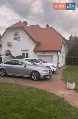 Седан Audi A4 2018 в Киеве