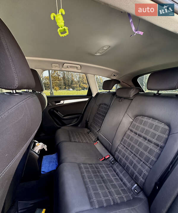 Универсал Audi A4 2011 в Ровно