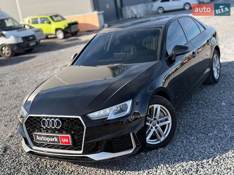 Седан Audi A4 2016 в Львові
