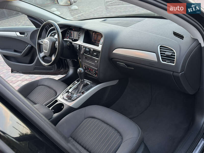 Универсал Audi A4 2011 в Смеле