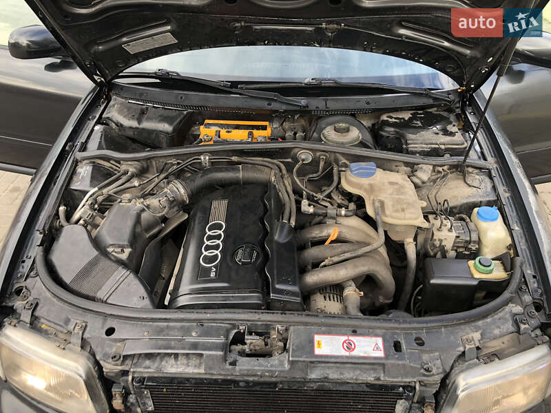 Универсал Audi A4 1997 в Ровно