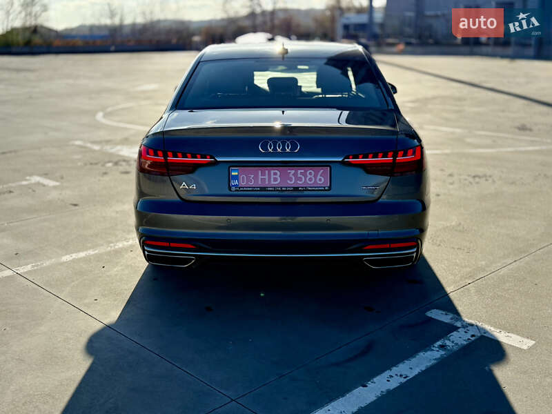 Седан Audi A4 2020 в Киеве
