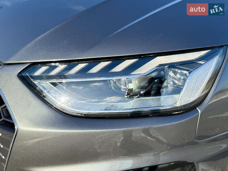 Седан Audi A4 2020 в Киеве