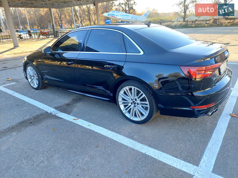 Седан Audi A4 2016 в Киеве фото 20 Седан Audi A4 2016 в Киеве
