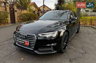 Седан Audi A4 2017 в Киеве