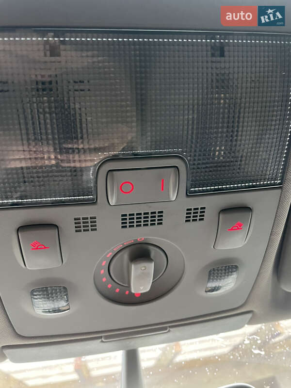 Седан Audi A4 2004 в Луцьку фото 13 Седан Audi A4 2004 в Луцьку