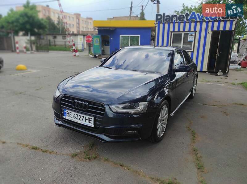 Седан Audi A4 2015 в Кривом Роге