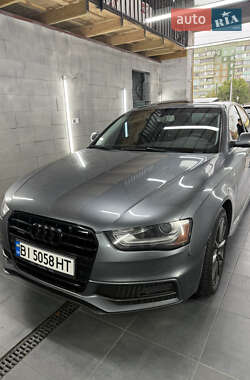 Седан Audi A4 2014 в Полтаві