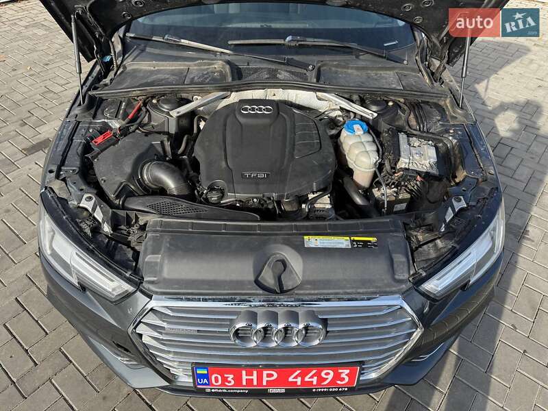 Седан Audi A4 2016 в Луцьку
