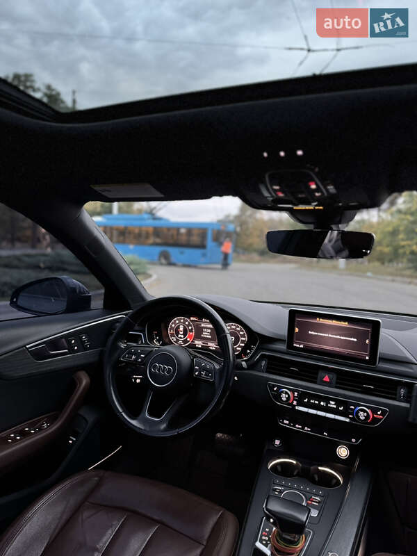 Седан Audi A4 2016 в Краматорске