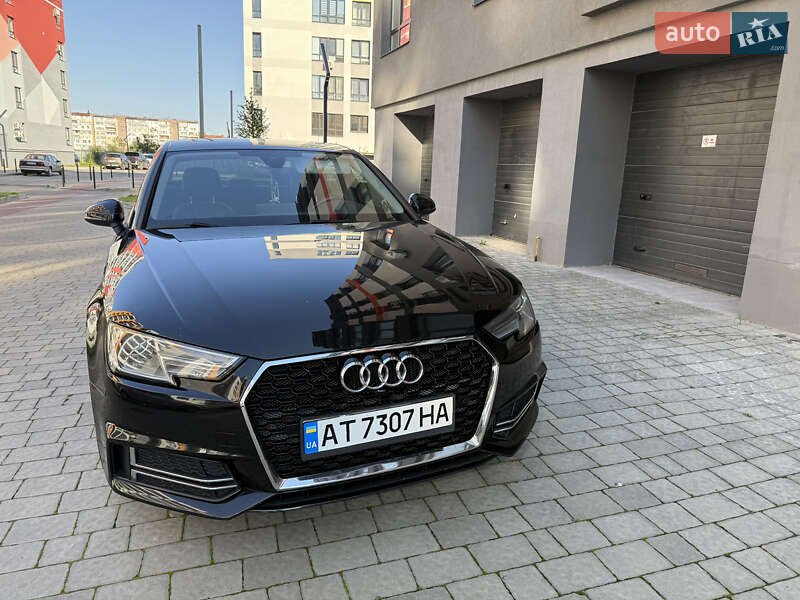 Седан Audi A4 2016 в Івано-Франківську