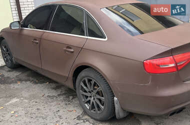 Седан Audi A4 2013 в Киеве