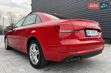 Седан Audi A4 2018 в Луцке