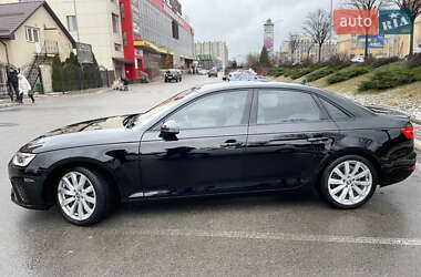 Седан Audi A4 2016 в Киеве