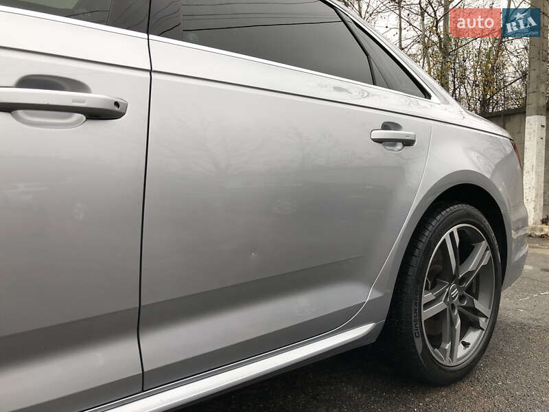 Седан Audi A4 2018 в Ирпене