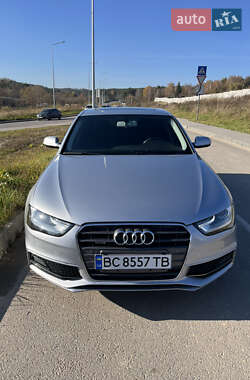 Седан Audi A4 2014 в Львові