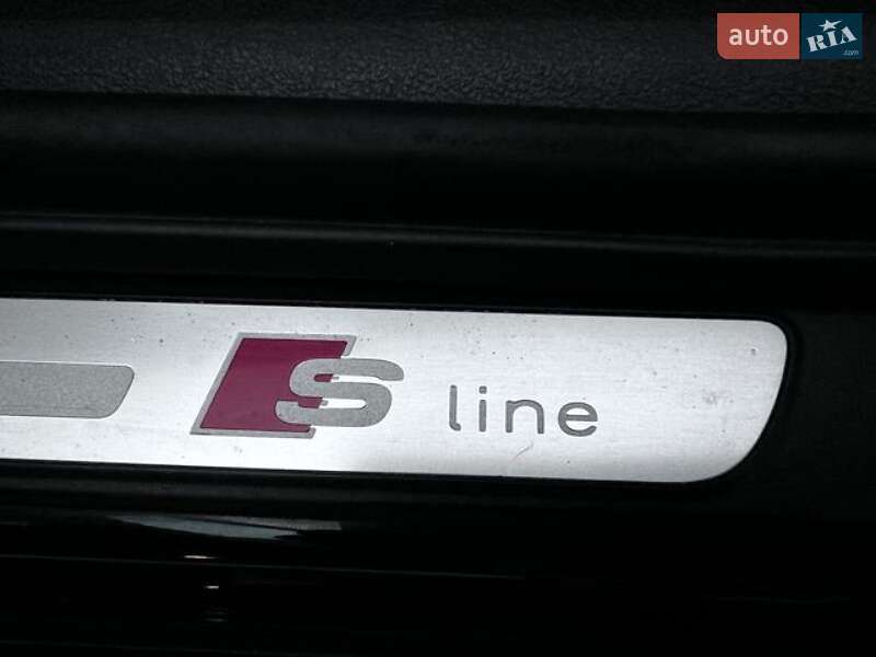 Седан Audi A4 2016 в Одесі