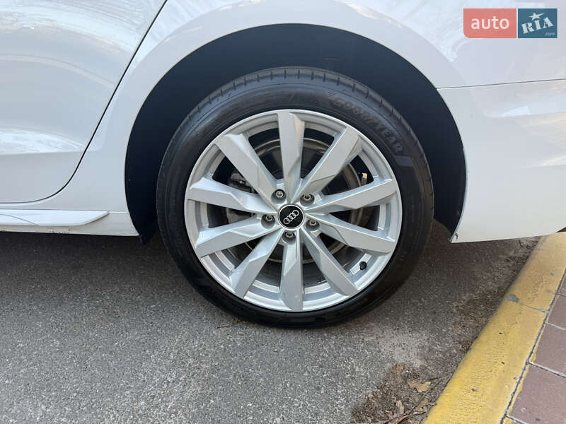 Седан Audi A4 2021 в Києві фото 9 Седан Audi A4 2021 в Києві