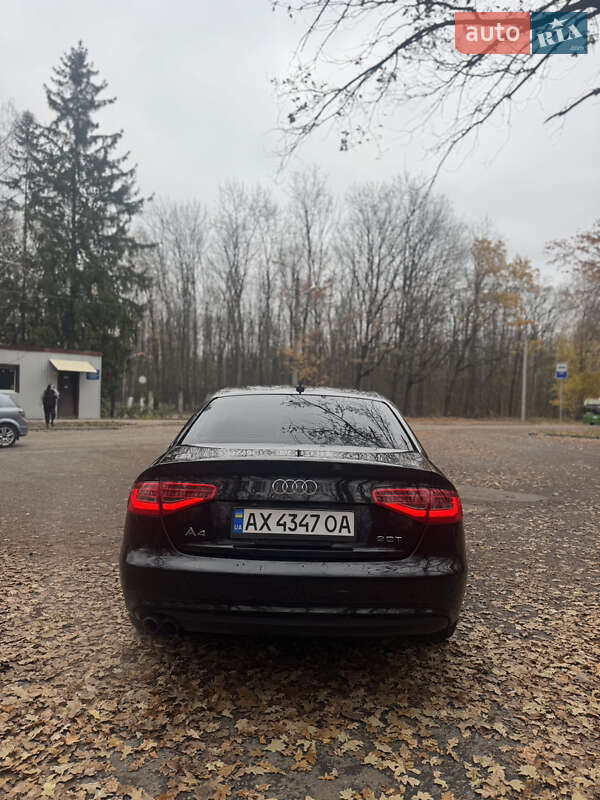 Седан Audi A4 2012 в Харкові