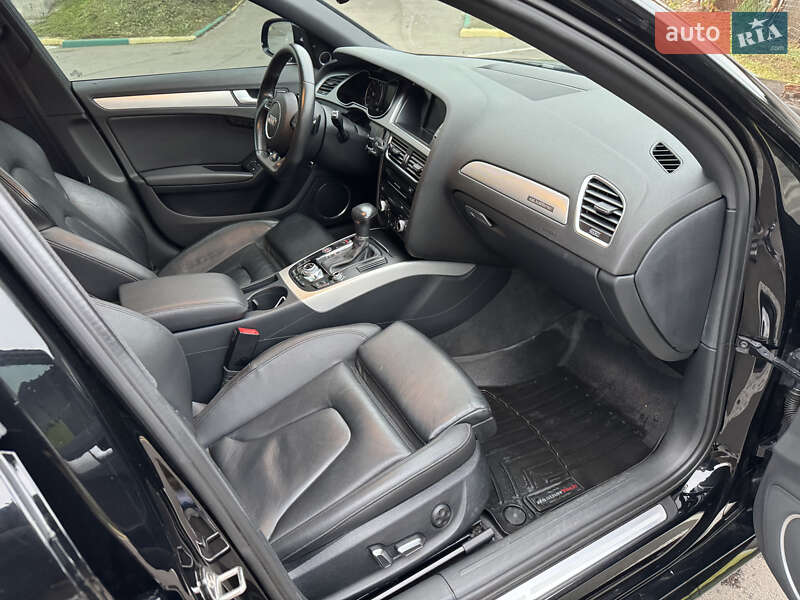 Седан Audi A4 2014 в Киеве