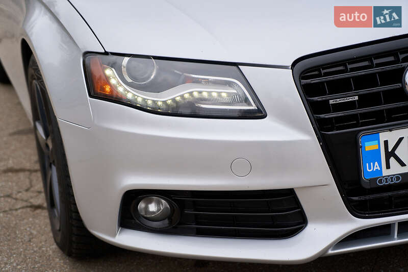 Седан Audi A4 2011 в Києві