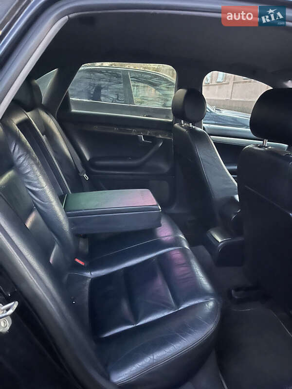 Седан Audi A4 2002 в Ромнах фото 4 Седан Audi A4 2002 в Ромнах