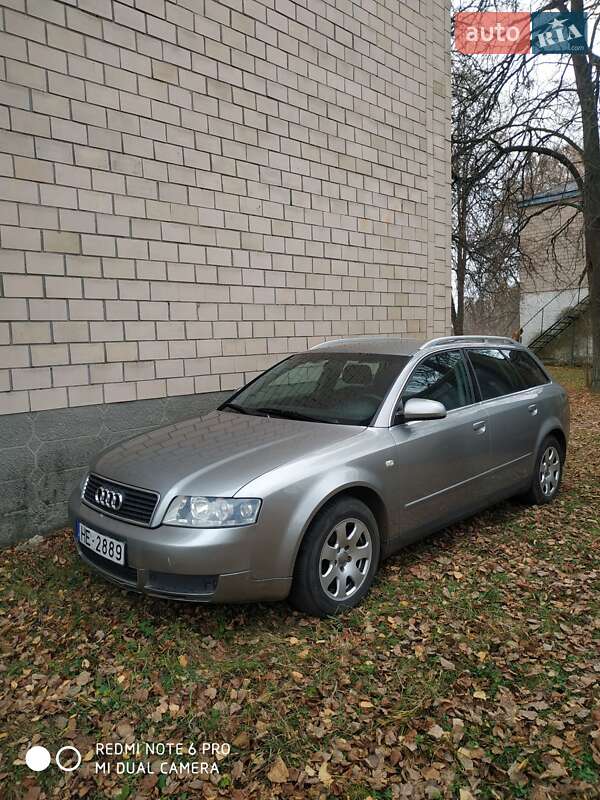 Універсал Audi A4 2002 в Ромнах