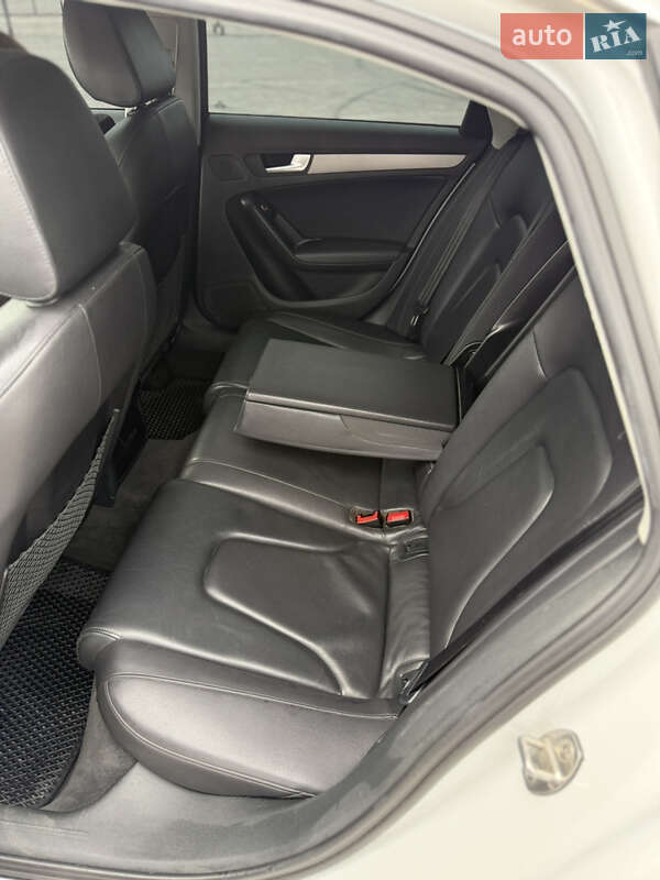 Седан Audi A4 2013 в Харкові фото 25 Седан Audi A4 2013 в Харкові