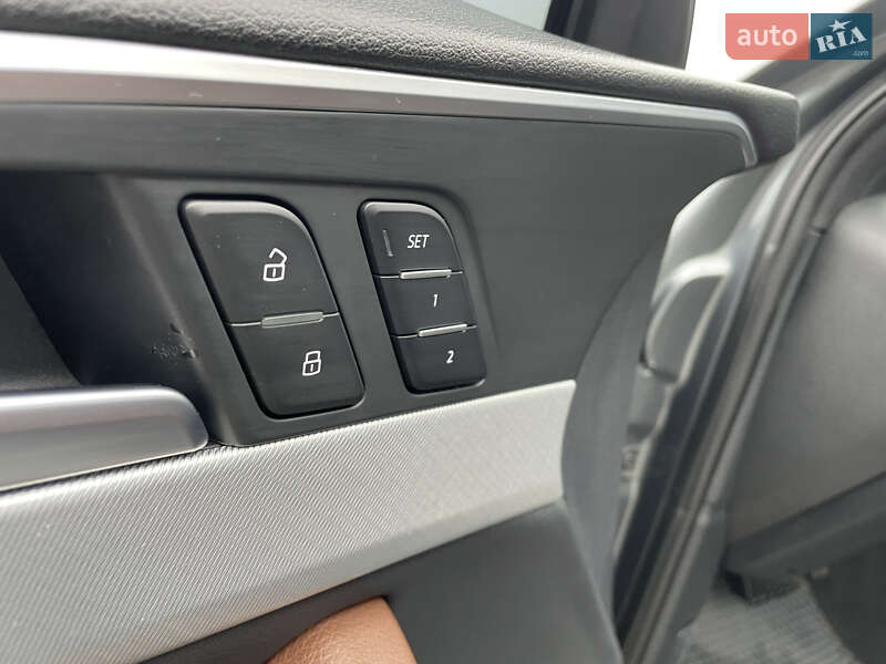 Седан Audi A4 2016 в Лубнах фото 25 Седан Audi A4 2016 в Лубнах