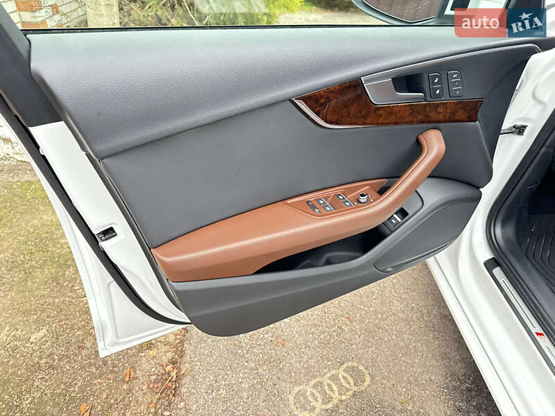 Седан Audi A4 2018 в Києві