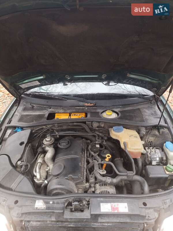 Седан Audi A4 2000 в Ивано-Франковске