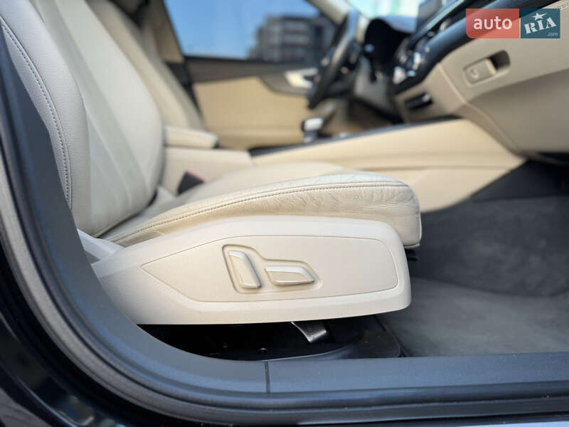 Седан Audi A4 2016 в Тернополе