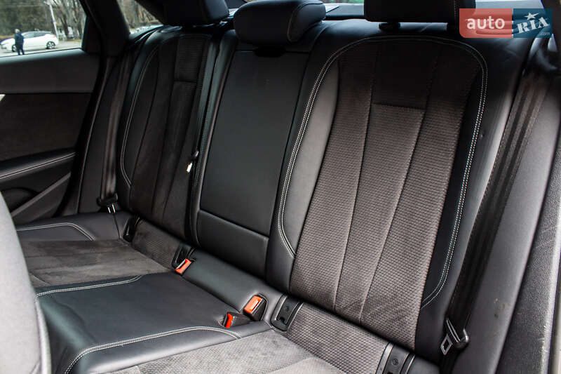 Седан Audi A4 2021 в Львові фото 59 Седан Audi A4 2021 в Львові