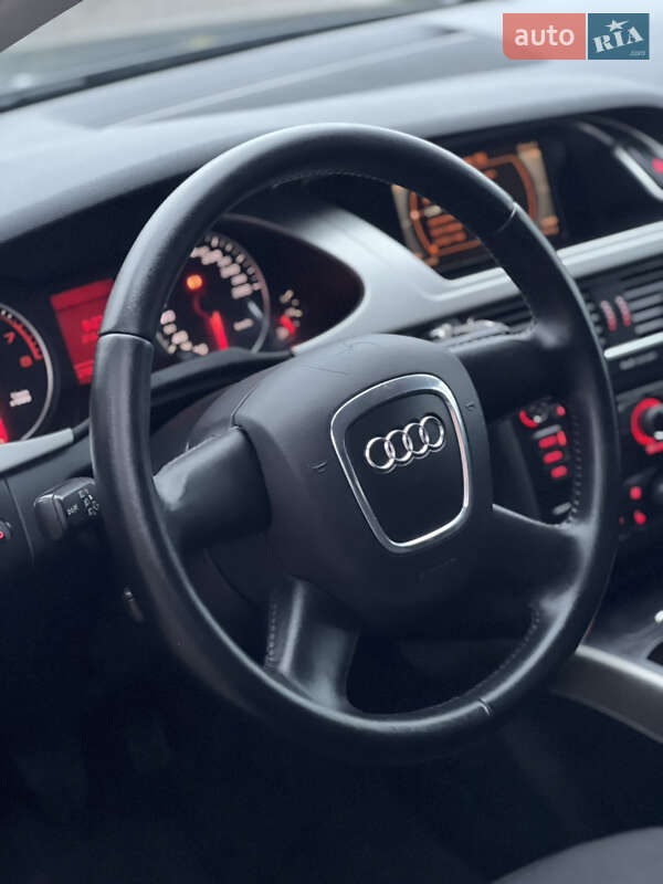 Седан Audi A4 2008 в Вінниці