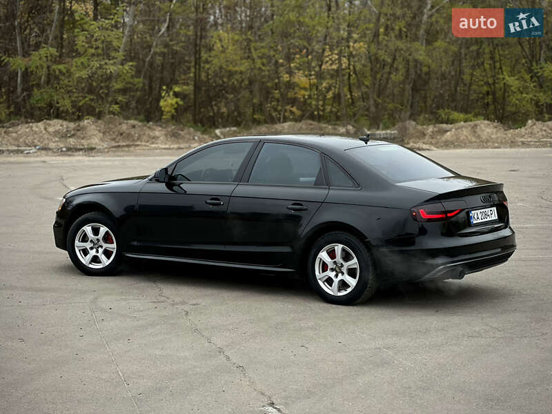 Седан Audi A4 2015 в Києві