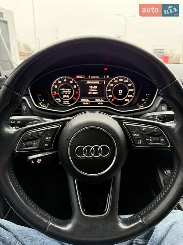Седан Audi A4 2016 в Днепре
