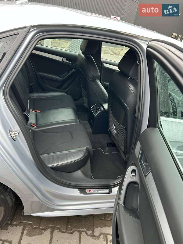 Седан Audi A4 2014 в Кіцмані