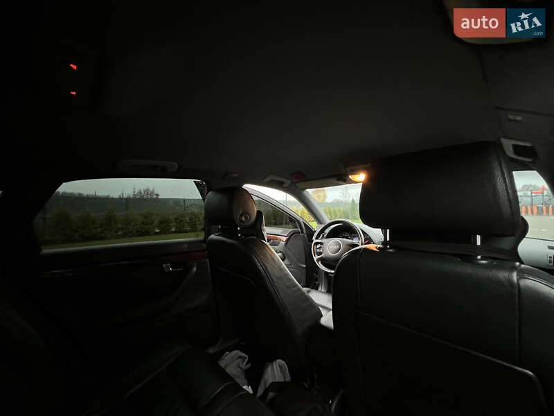 Седан Audi A4 2004 в Виннице