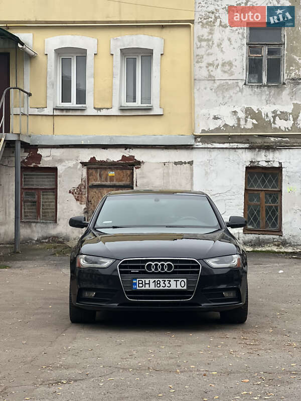 Седан Audi A4 2012 в Прилуках фото Седан Audi A4 2012 в Прилуках