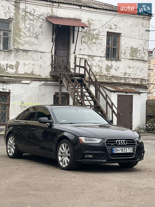 Седан Audi A4 2012 в Прилуках фото 3 Седан Audi A4 2012 в Прилуках