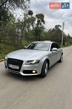 Седан Audi A4 2010 в Львове