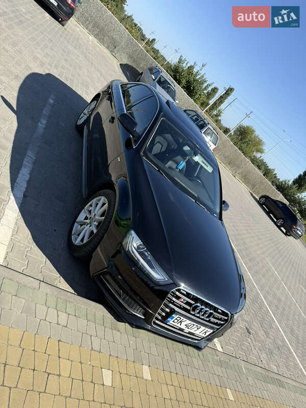 Audi A4 2015