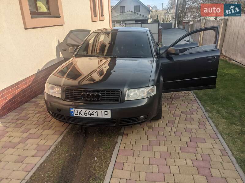 Audi A4 2003